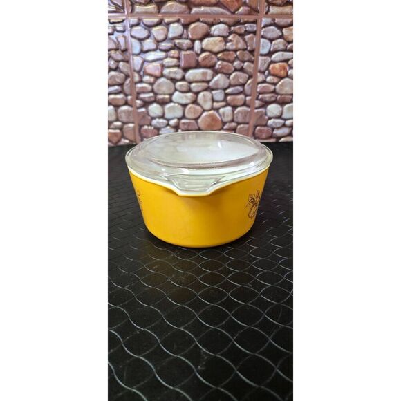 Vintage Pyrex Old Orchard Yellow Serve & Store Casserole Dish Bowl 473 1 Quart w - Picture 4 of 10